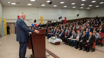 Binali Yıldırım, 7. Uluslararası Mâtürîdîlik Sempozyumu için Selçuk Üniversitesinde